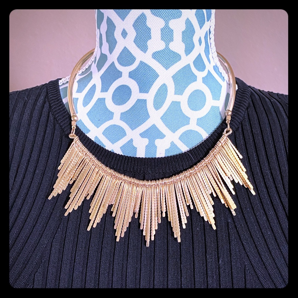 Gold-tones Choker